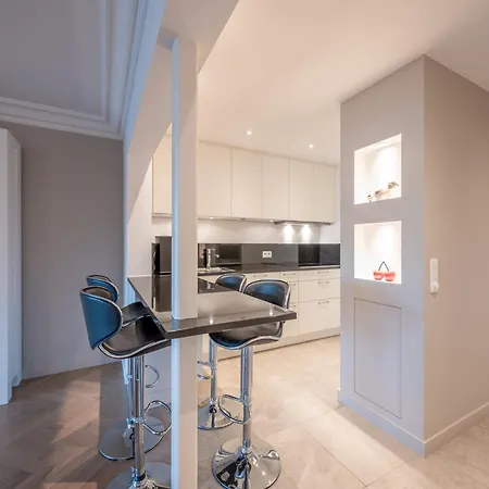 Appartement In Near Casino Square