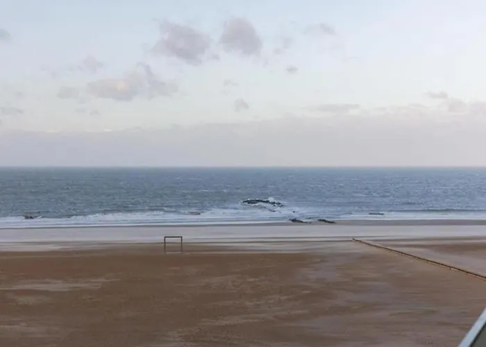 In Near Casino Square Appartement