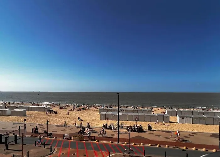 Appartement In Near Casino Square *