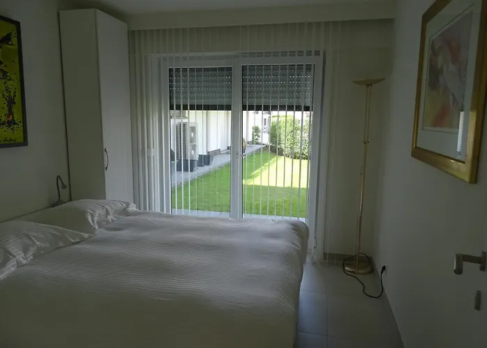 Appartement In Near Casino Square *