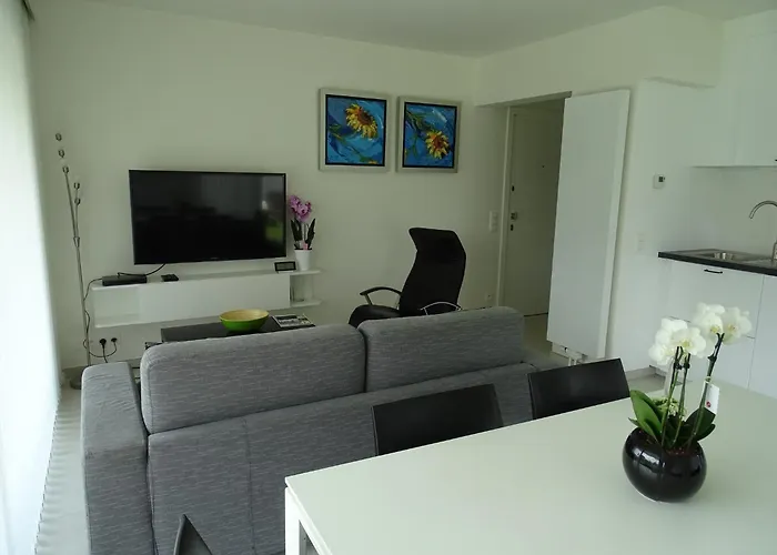 In Near Casino Square Appartement *